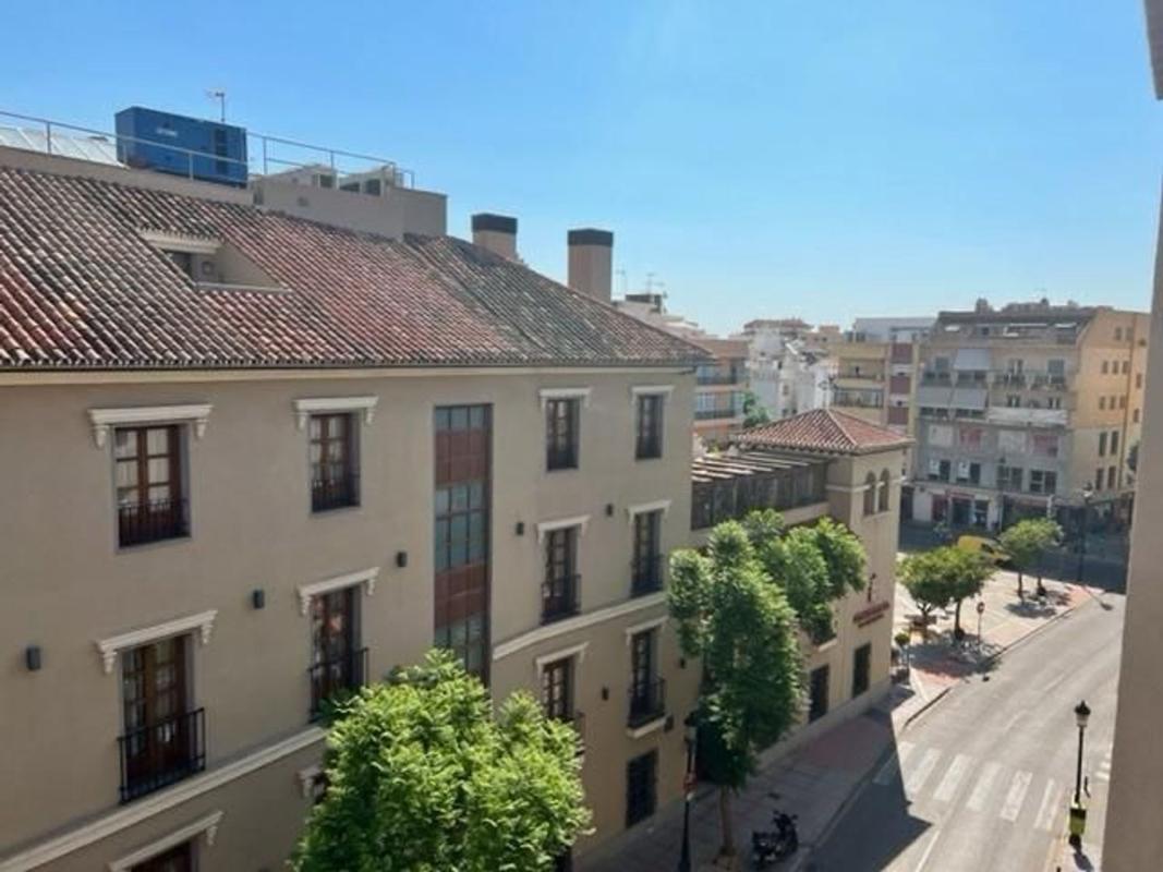 Venta de piso en Piso en Camino de Coín, Centro Ciudad, Fuengirola, Fuengirola
photo 1