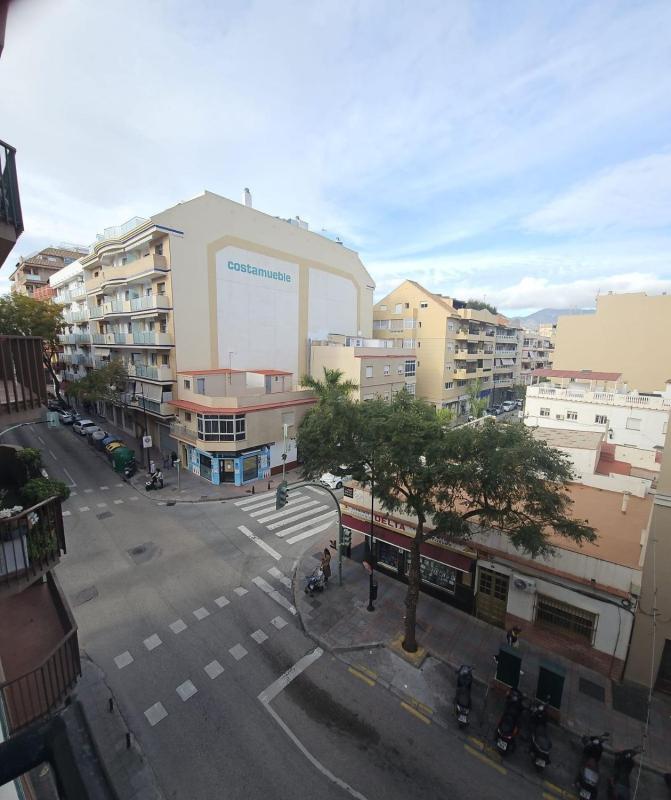 Venta de piso en Piso en Camino de Coín, Centro Ciudad, Fuengirola, Fuengirola
photo 4