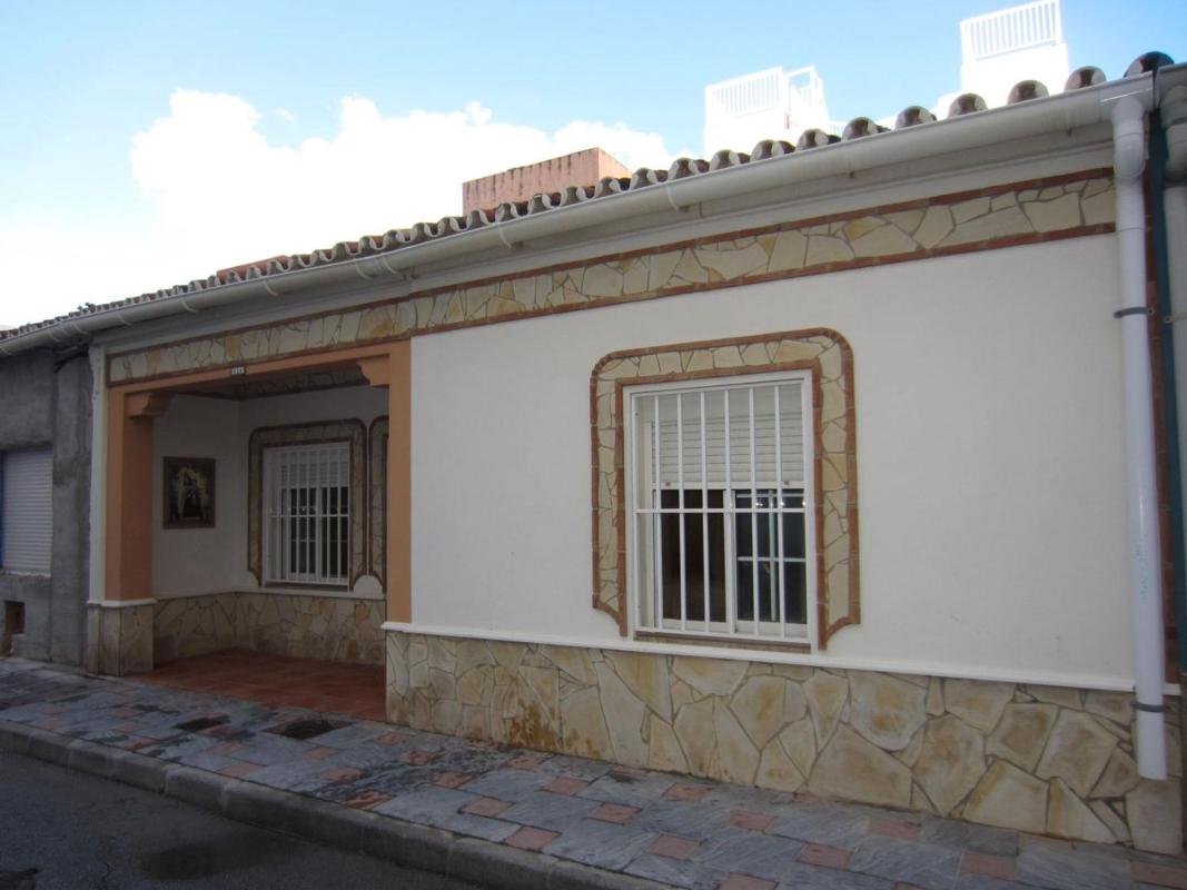 Propiedades en venta y alquiler en España photo 1