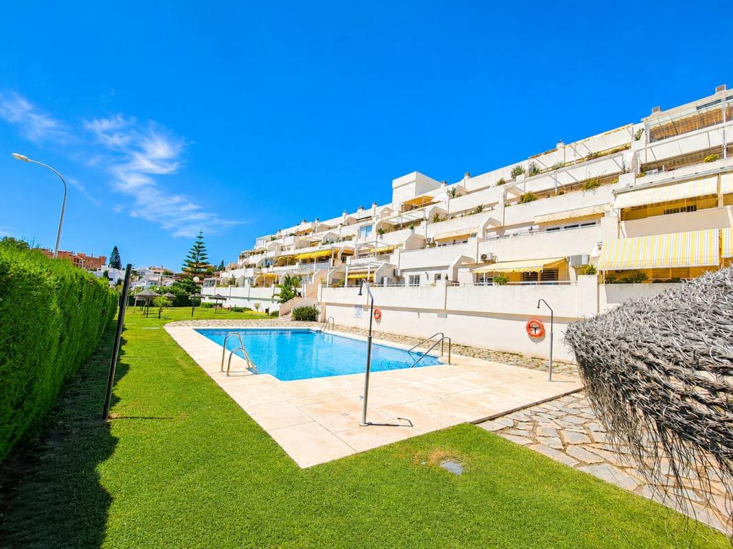 Продажа квартиры на Piso en Calle Fresadores, 3, Zona Sohail, Fuengirola, Фуэнхирола
photo 5