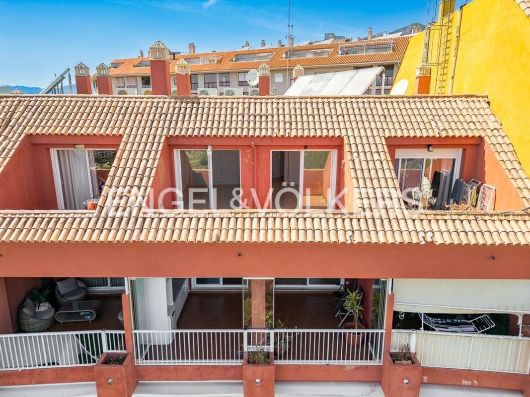 Venta de duplex en Dúplex en Calle Reina Victoria Eugenia, Los Pacos, Fuengirola, Fuengirola photo 3