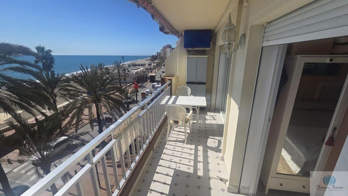 Sale of apartment in Piso en Paseo Marítimo Rey de España, Zona Puerto Deportivo, Fuengirola, Fuengirola
 photo 4