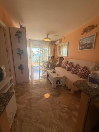 Sale of flat in Piso en Zona Puerto Deportivo, Fuengirola, Fuengirola
 photo 4