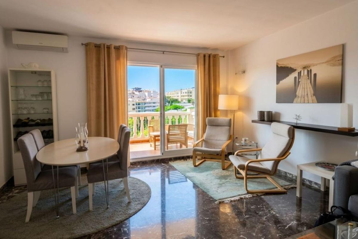 Продажа квартиры на Piso en Calle Sierra de Cazorla, 5, Las Gaviotas, Fuengirola, Фуэнхирола
photo 3