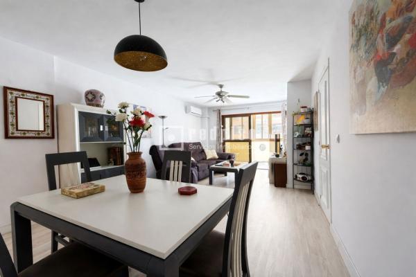 Sprzedaż mieszkania w Piso en Calle Martínez Catena, 7, Zona Puerto Deportivo, Fuengirola, Fuengirola
 photo 2
