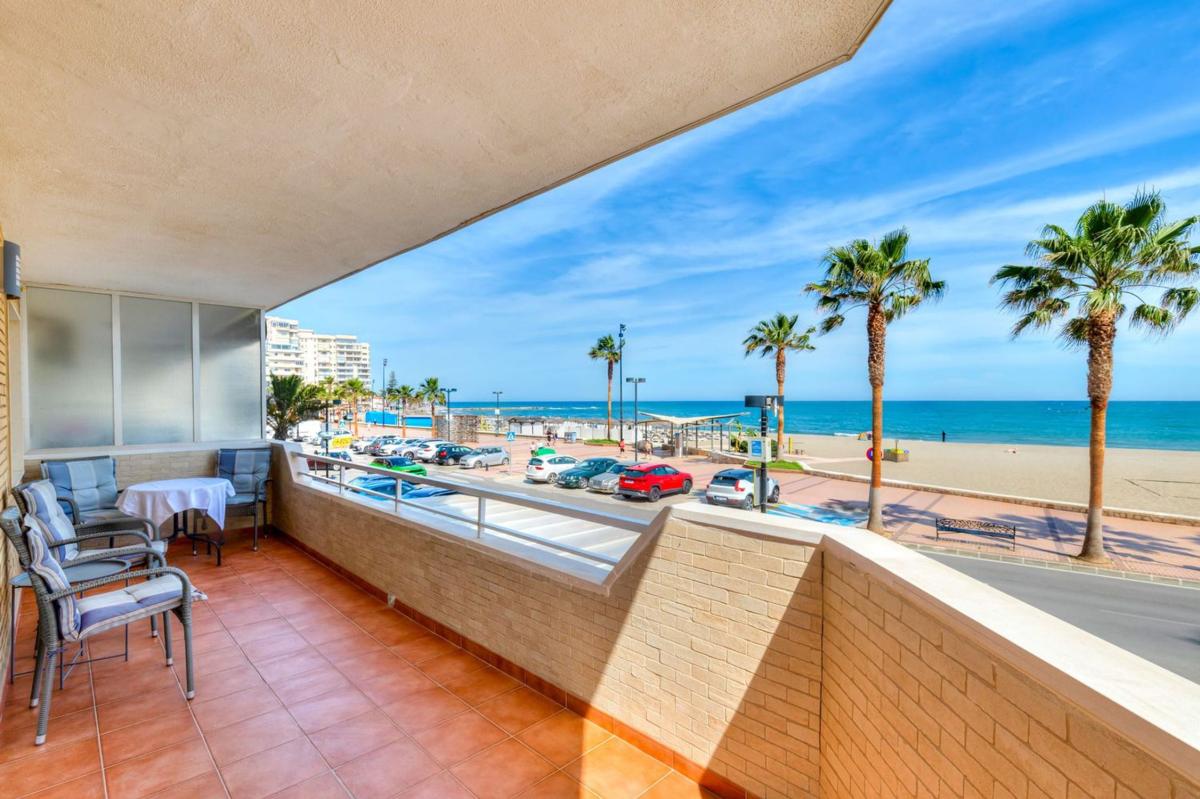 Продажа квартиры на Piso en Paseo Marítimo Rey de España, Las Gaviotas, Fuengirola, Фуэнхирола
photo 1