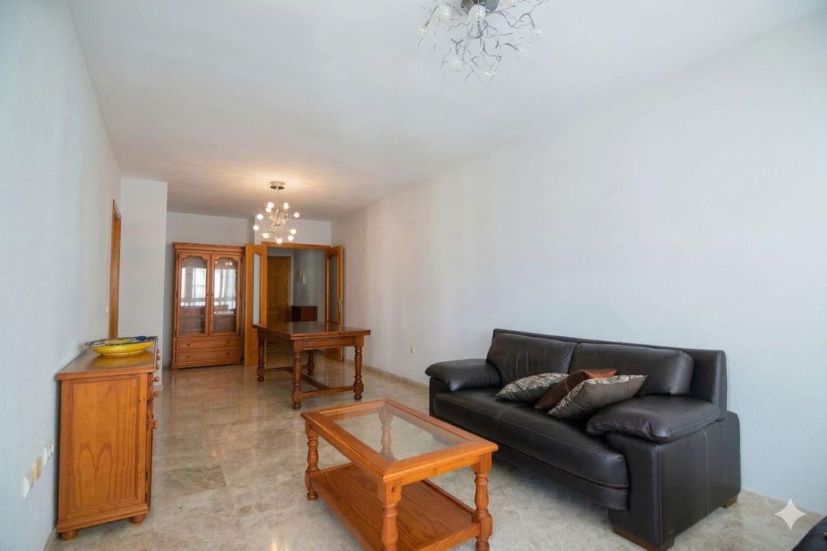 Sale of apartment in Piso en Calle Francisco Claros Curro, Los Boliches, Fuengirola, Fuengirola
photo 5