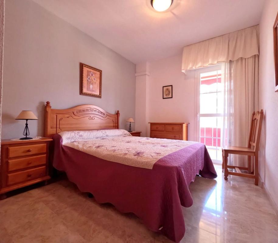 Venta de piso en Piso en Francisco Claros Curro, Los Boliches, Fuengirola, Fuengirola
photo 3