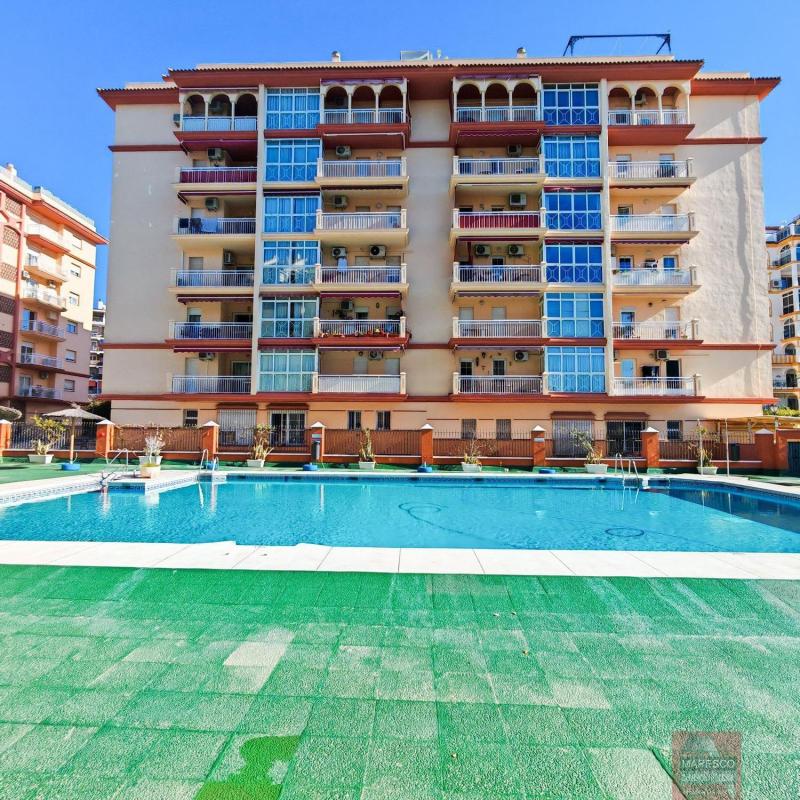 Продажа квартиры на Piso en Calle Francisco Claros Curro, Los Boliches, Fuengirola, Фуэнхирола
photo 1