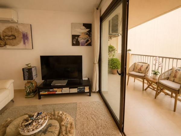 Sprzedaż mieszkania w Piso en Calle Jacinto Benavente, 10, Zona Puerto Deportivo, Fuengirola, Fuengirola
 photo 3