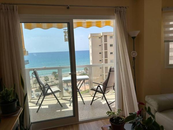 Продажа квартиры на Piso en Avenida Carvajal, 43, Las Gaviotas, Fuengirola, Фуэнхирола
thumbnail 1