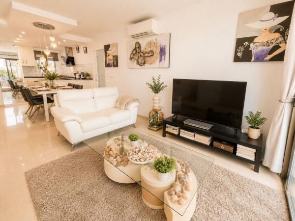 Sprzedaż mieszkania w Piso en Zona Puerto Deportivo, Fuengirola, Fuengirola
 photo 2