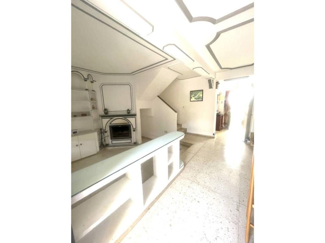 Продажа таунхауса в Chalet adosado en Los Boliches, Fuengirola , Фуэнхирола photo 2