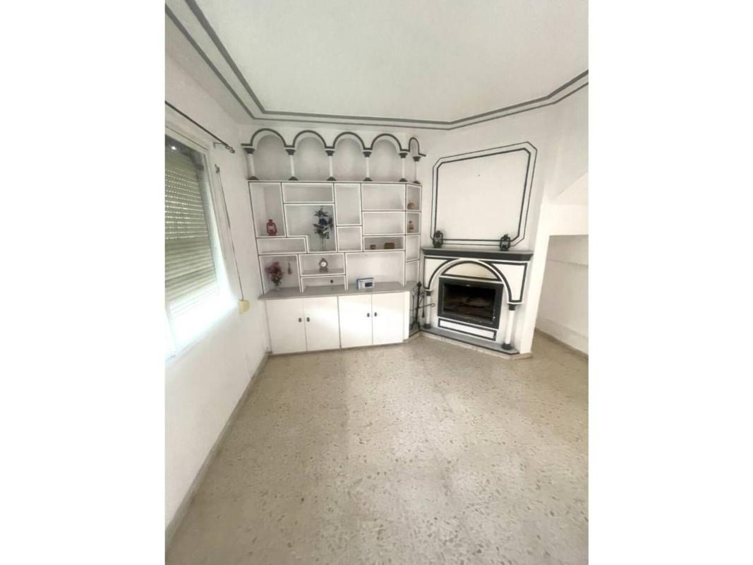Продажа таунхауса в Chalet adosado en Los Boliches, Fuengirola , Фуэнхирола photo 3