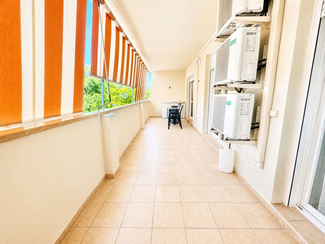 Venta de piso en Piso en Calle Romería del Rocío, 9, Centro Ciudad, Fuengirola, Fuengirola
photo 2