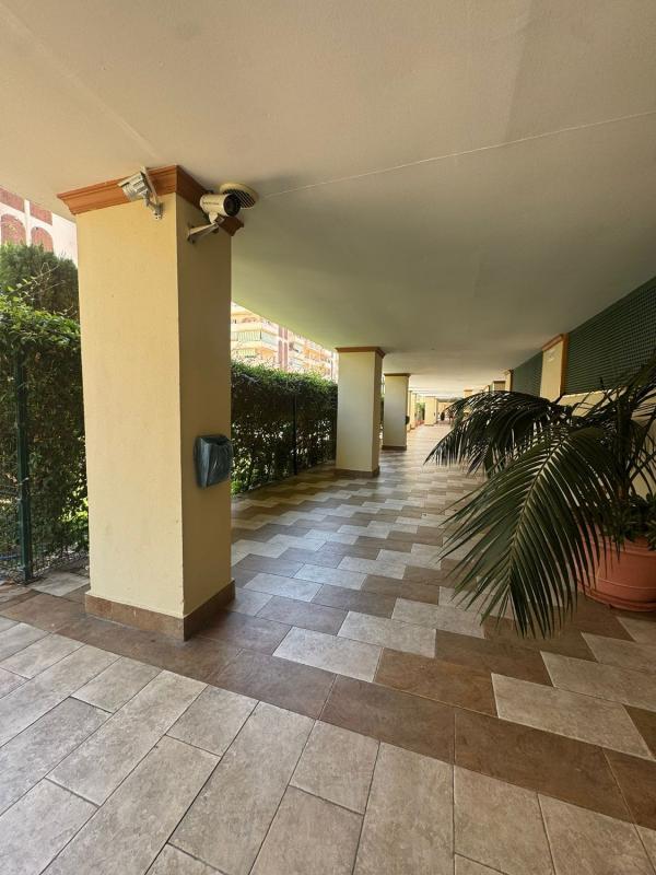 Venta de piso en Piso en Calle Romería del Rocío, 9, Centro Ciudad, Fuengirola, Fuengirola
photo 4