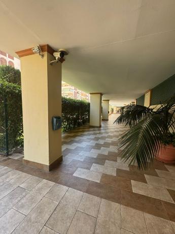 Venta de piso en Piso en Calle Romería del Rocío, 9, Centro Ciudad, Fuengirola, Fuengirola
 photo 4