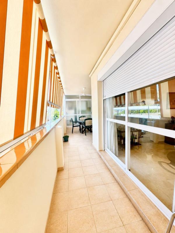 Продажа квартиры на Piso en Calle Romería del Rocío, Centro Ciudad, Fuengirola, Фуэнхирола
photo 3
