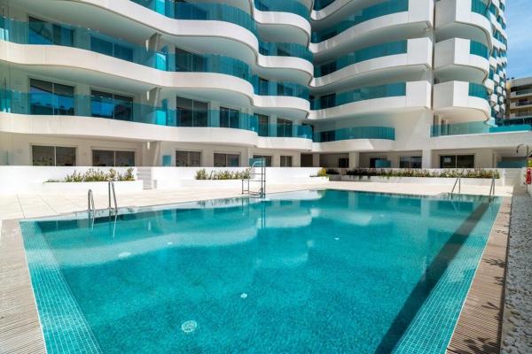 Sprzedaż mieszkania w Piso en Zona Puerto Deportivo, Fuengirola, Fuengirola
 photo 1
