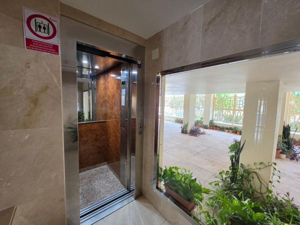 Venta de piso en Piso en Calle Santa Rosa, 1, Los Boliches, Fuengirola, Fuengirola
 photo 4