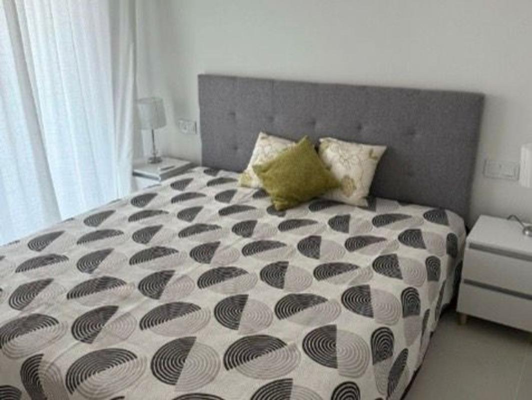 Продажа квартиры на Piso en Calle Canarios, 112 a, El Higuerón, Fuengirola, Фуэнхирола
photo 4