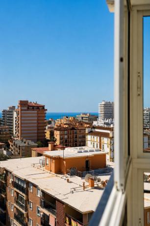 Venta de piso en Piso en Avenida Acapulco, Los Boliches, Fuengirola, Fuengirola
 photo 2