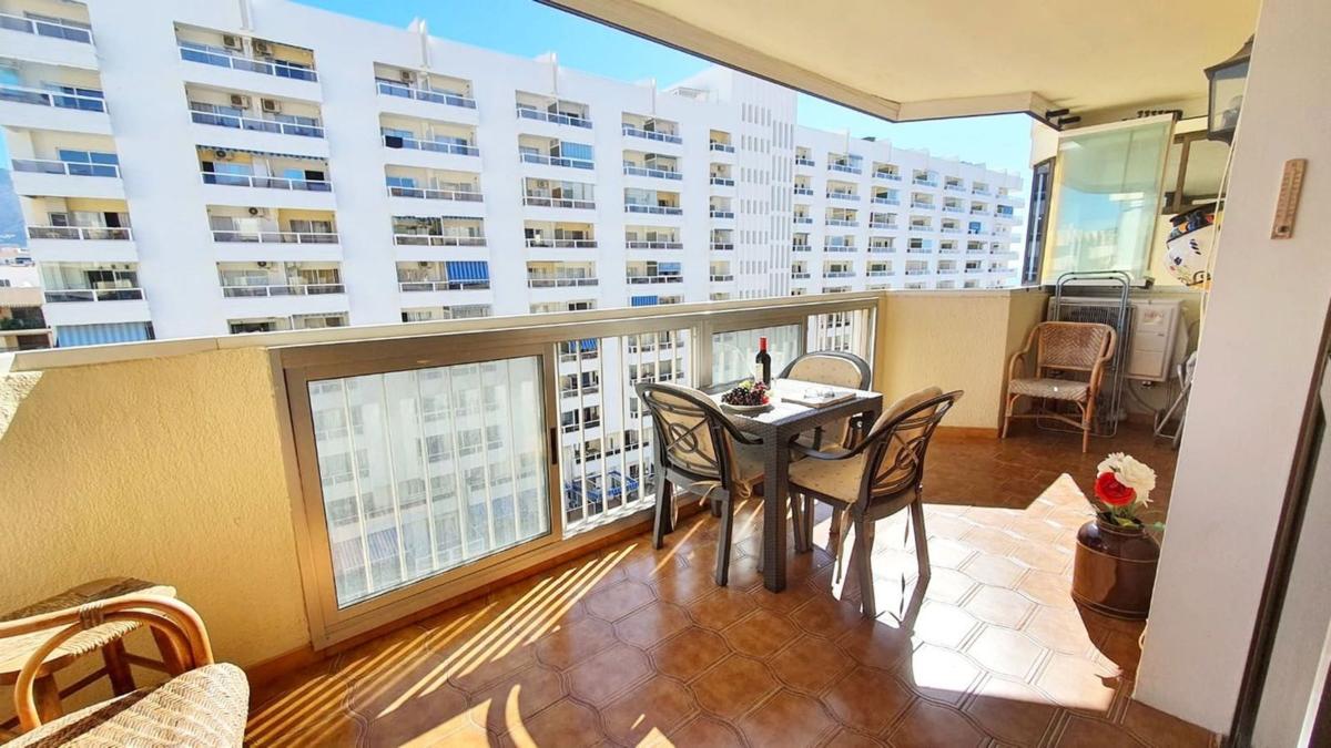 Sprzedaż mieszkania w Piso en Calle Martínez Catena, Zona Puerto Deportivo, Fuengirola, Fuengirola
 photo 4
