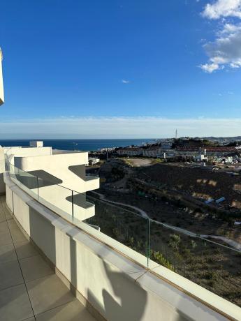 Venta de piso en Piso en Calle Alicia (Urbanización Higueron West), 4, Centro Ciudad, Fuengirola, Fuengirola
photo 1