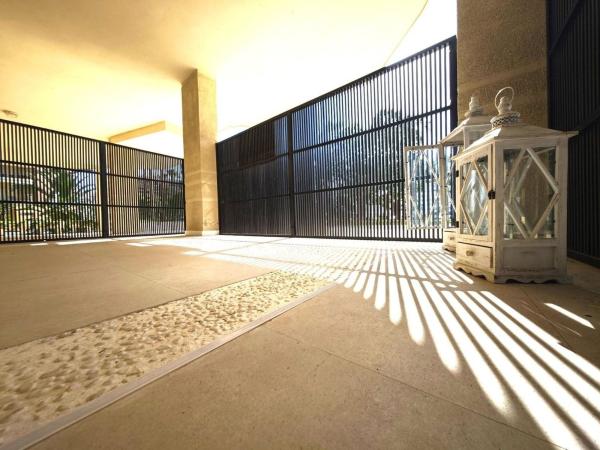 Sprzedaż mieszkania w Piso en Paseo Marítimo Rey de España, Zona Puerto Deportivo, Fuengirola, Fuengirola
 photo 1