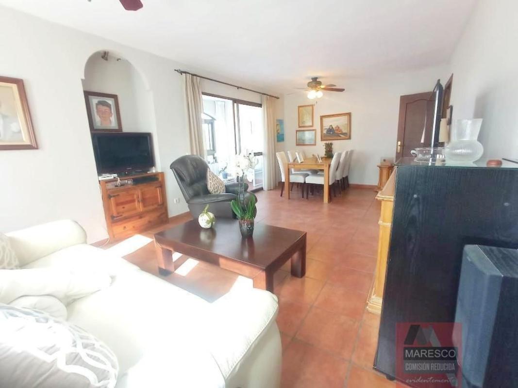 Продажа квартиры на Piso en Calle Feria de Abril, Centro Ciudad, Fuengirola, Фуэнхирола
photo 1
