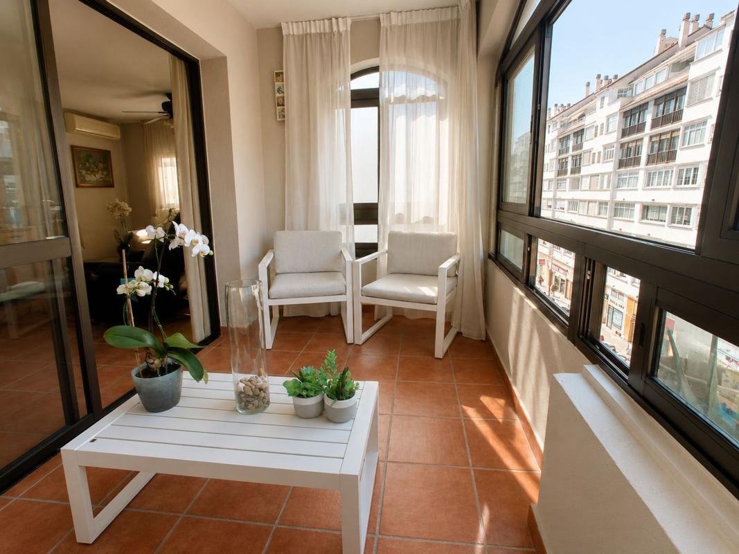 Sale of apartment in Piso en Calle Feria de Abril, Centro Ciudad, Fuengirola, Fuengirola
photo 3