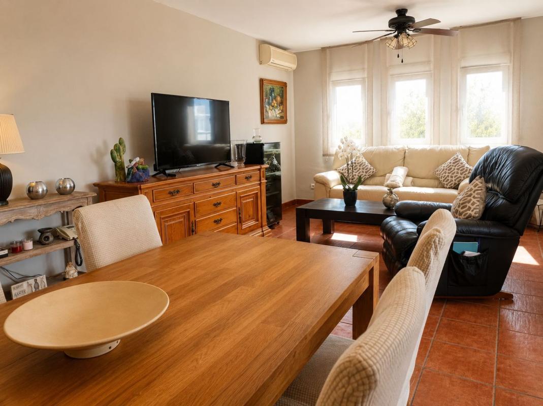 Sale of apartment in Piso en Calle Feria de Abril, Centro Ciudad, Fuengirola, Fuengirola
photo 4