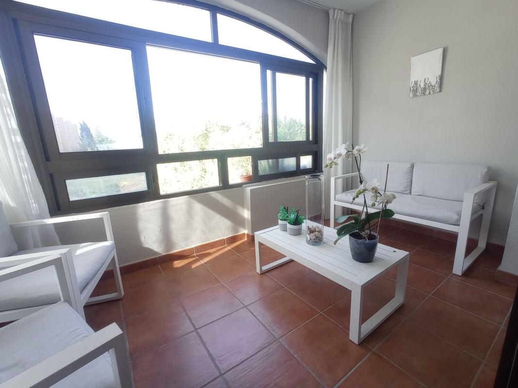 Продажа квартиры на Piso en Calle Feria de Abril, 1, Centro Ciudad, Fuengirola, Фуэнхирола
photo 1