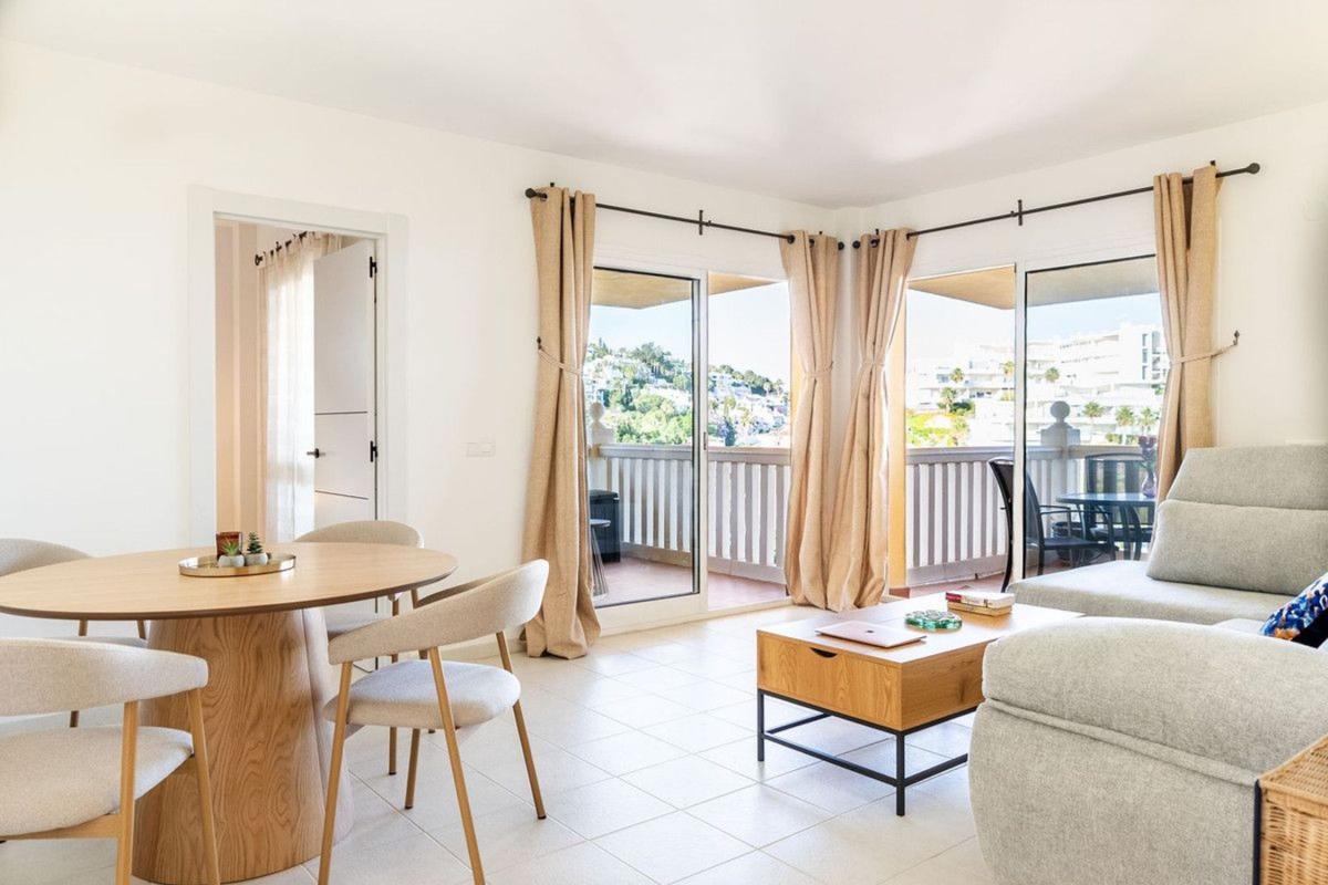 Продажа квартиры на Piso en Avenida del Higuerón, El Higuerón, Fuengirola, Фуэнхирола
photo 3
