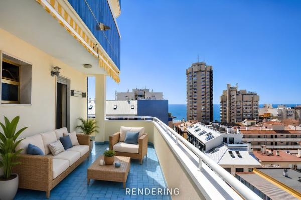 Аттик на продажу в  Ático en Jacinto Benavente, 10, Zona Puerto Deportivo, Fuengirola, Фуэнхирола photo 4