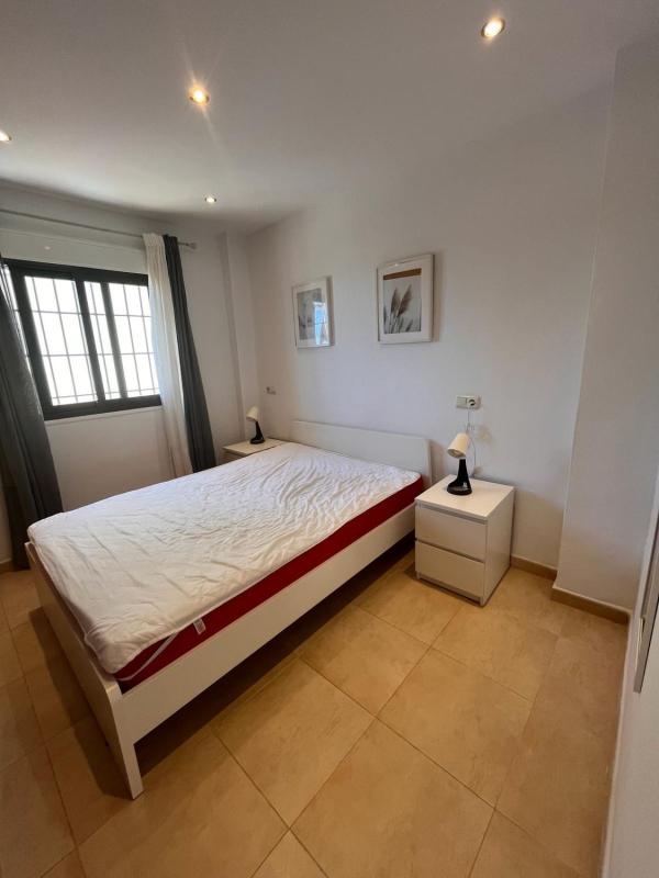 Venta de piso en Piso en Paseo Marítimo Rey de España, Las Gaviotas, Fuengirola, Fuengirola
photo 2