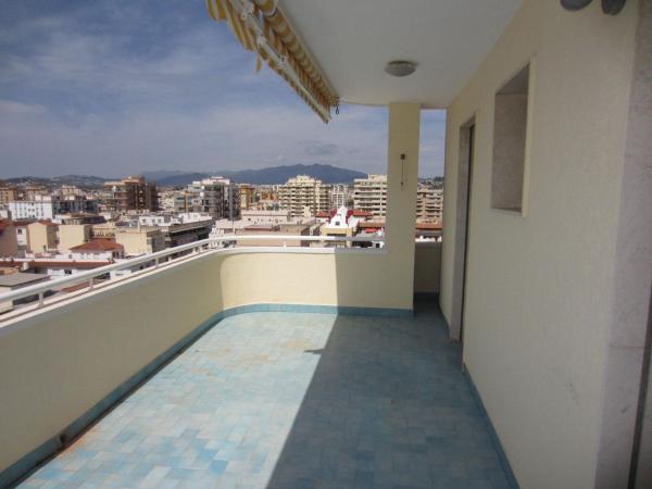 Sale of flat in Piso en Calle Jacinto Benavente, Zona Puerto Deportivo, Fuengirola, Fuengirola
 photo 4