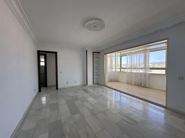 Sprzedaż mieszkania w Piso en Zona Puerto Deportivo, Fuengirola, Fuengirola
photo 1