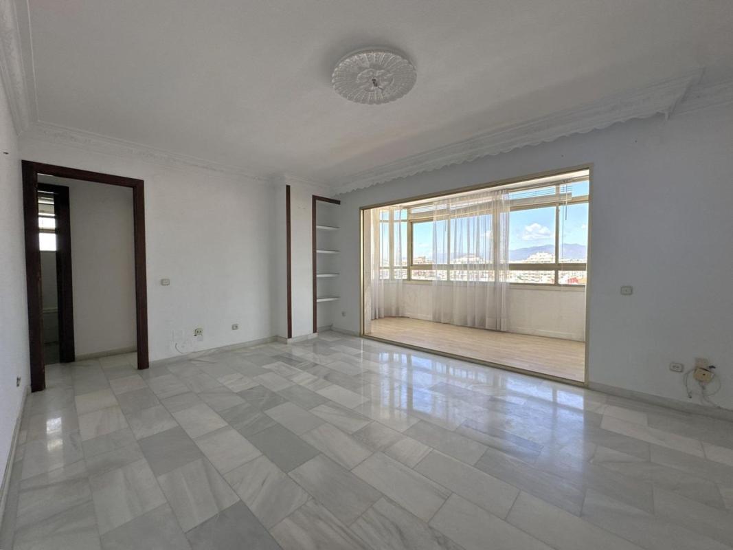 Sprzedaż mieszkania w Piso en Zona Puerto Deportivo, Fuengirola, Fuengirola
 photo 3