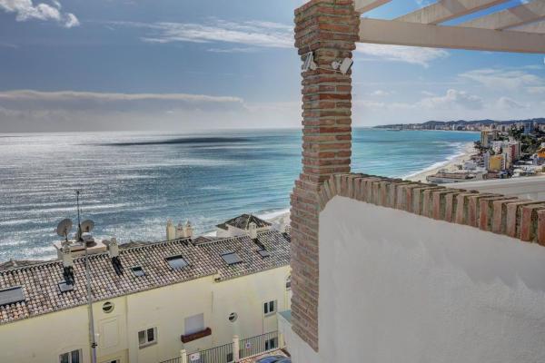 Chalet adosado en Avenida Carvajal, 5, Torreblanca del Sol, Fuengirola photo 2