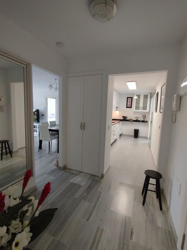 Venta de piso en Piso en Calle Pintor Nogales, Zona Puerto Deportivo, Fuengirola, Fuengirola
photo 5