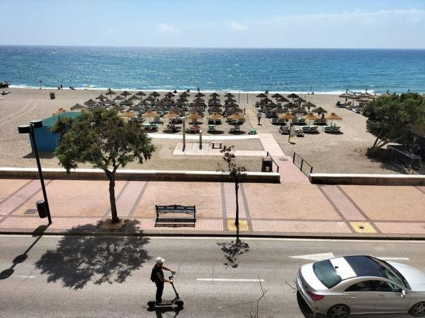 Venta de piso en Piso en Calle Marina Nacional, Zona Puerto Deportivo, Fuengirola, Fuengirola
photo 1