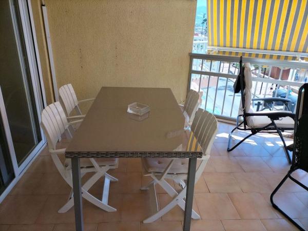Venta de piso en Piso en Calle Marina Nacional, Zona Puerto Deportivo, Fuengirola, Fuengirola
 photo 4