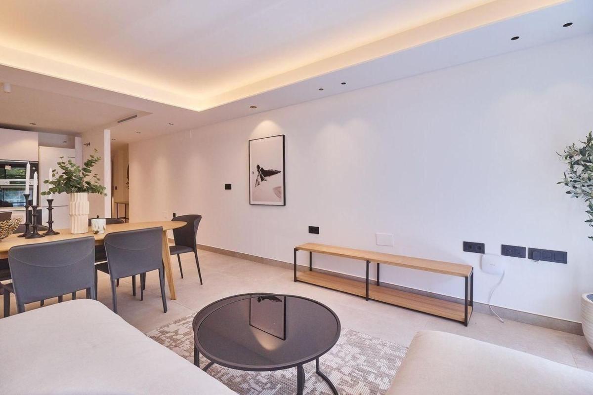 Venta de piso en Piso en Zona Puerto Deportivo, Fuengirola, Fuengirola
photo 5
