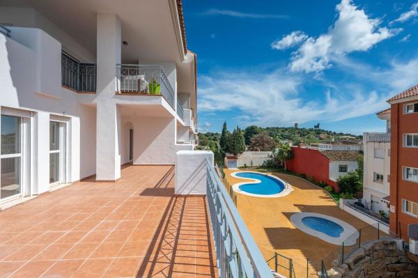Venta de piso en Piso en Calle Artemisa, 2, Los Pacos, Fuengirola, Fuengirola
thumbnail 1