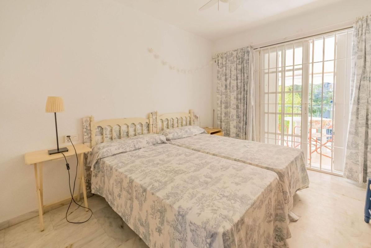 Venta de chalet adosado en Chalet adosado en Los Boliches, Fuengirola , Fuengirola photo 5