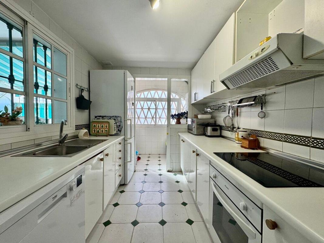 Недвижимость на продажу и в аренду в Испании photo 4