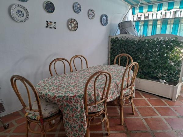 Chalet adosado en Calle Pablo Romero, Los Boliches, Fuengirola photo 3