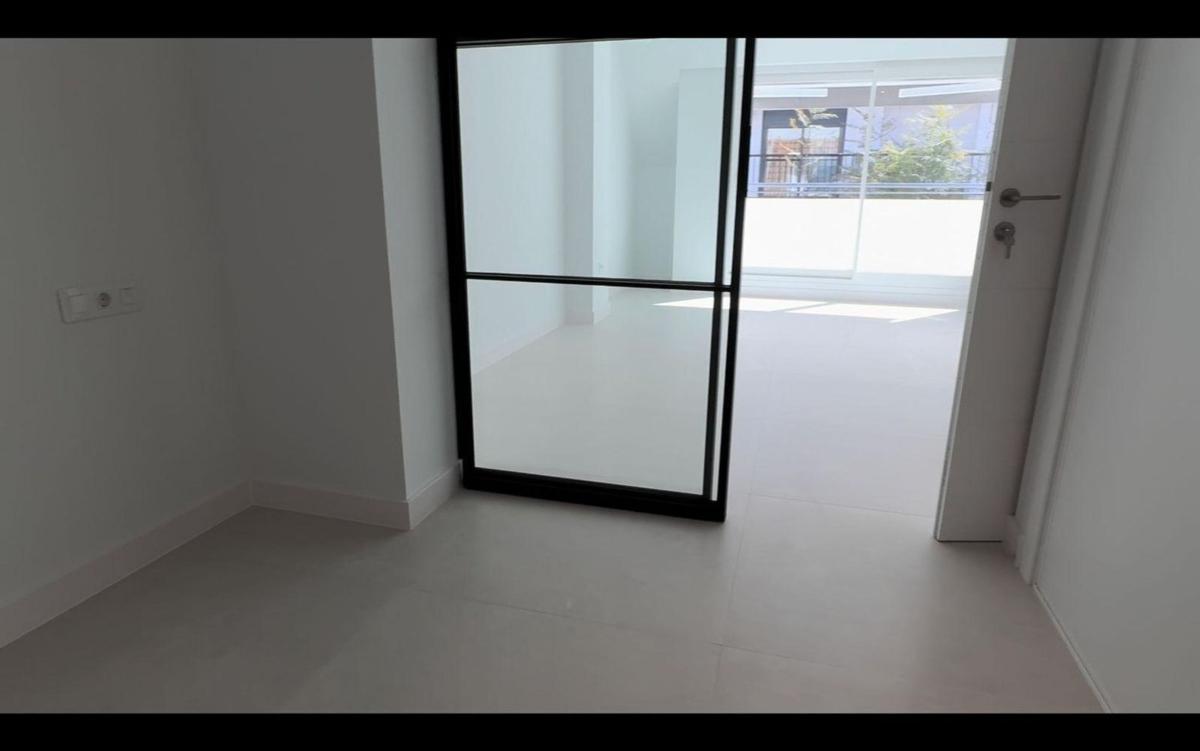 Продажа пентхауса на Ático en Playa de los Boliches, Fuengirola, Фуэнхирола photo 5