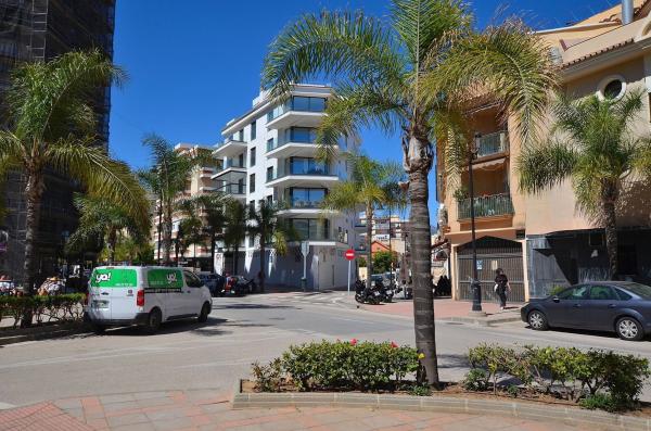 Venta de piso en Piso en Calle República Argentina, Zona Puerto Deportivo, Fuengirola, Fuengirola
thumbnail 1
